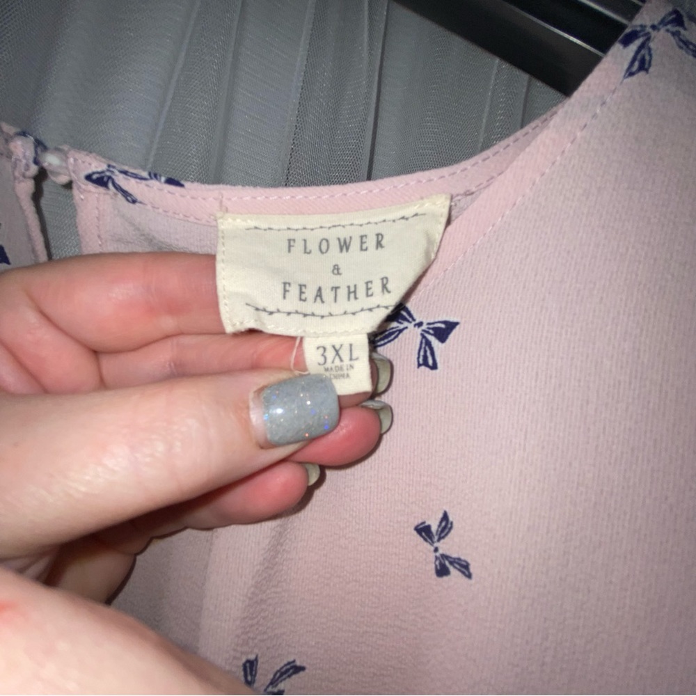 SOLD Flower & Feather 3XL Pink Bow Short Sleeve Flowy Top blouse shirt Plus Size - Picture 6 of 7